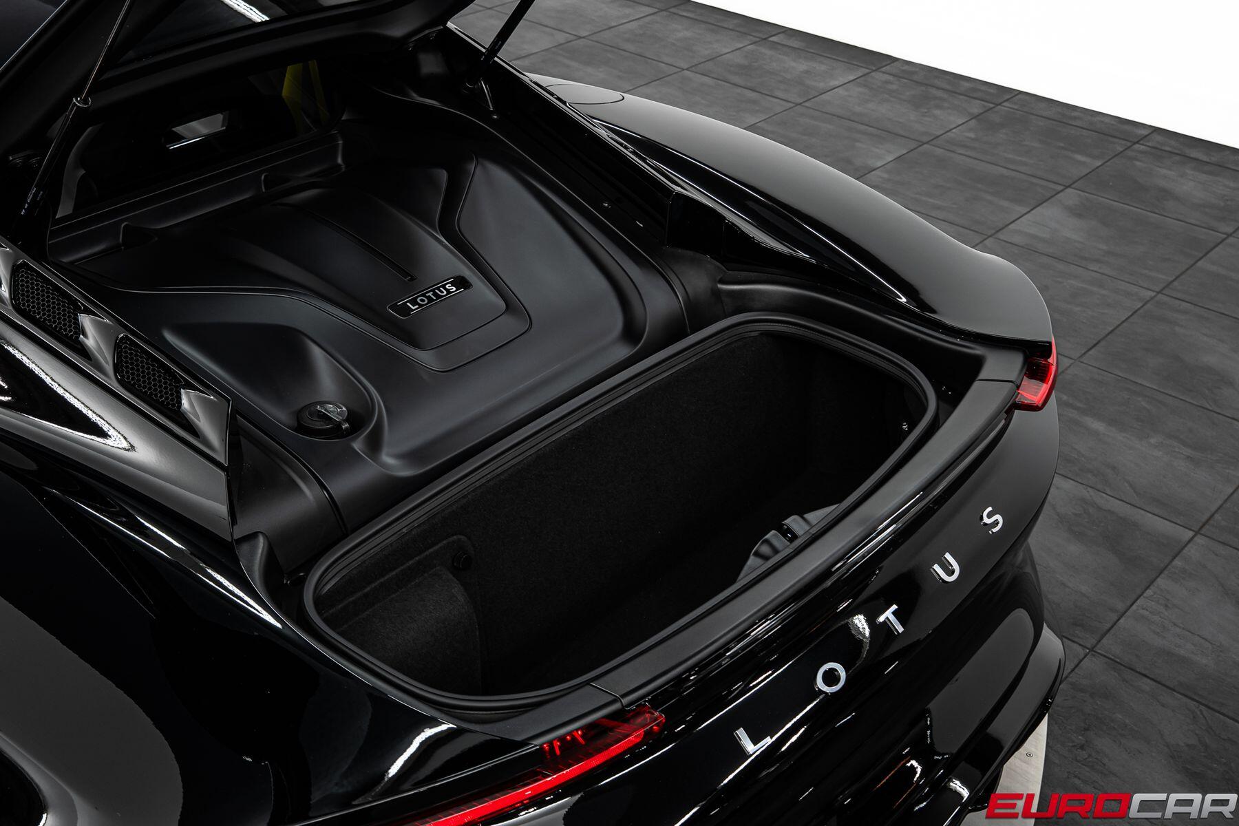2026 Lotus Emira TURBO SE *AUTOMATIC TRANSMISSION * NEW CAR*Image 19