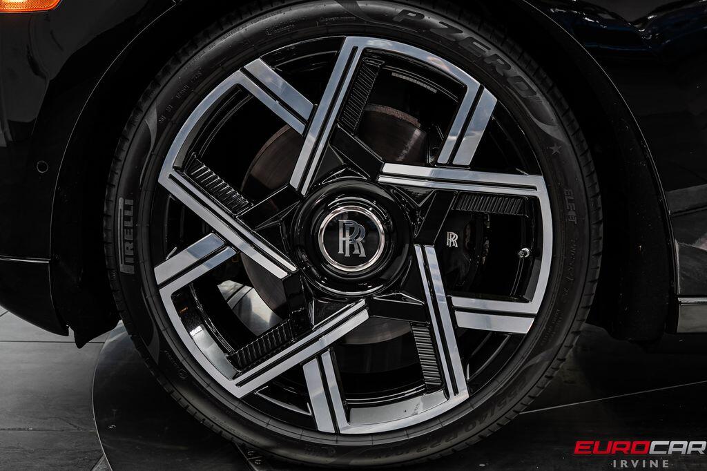 2022 Rolls-Royce Cullinan Black Badge *SHOOTING STAR HEADLINER * FULL PPF*Image 22