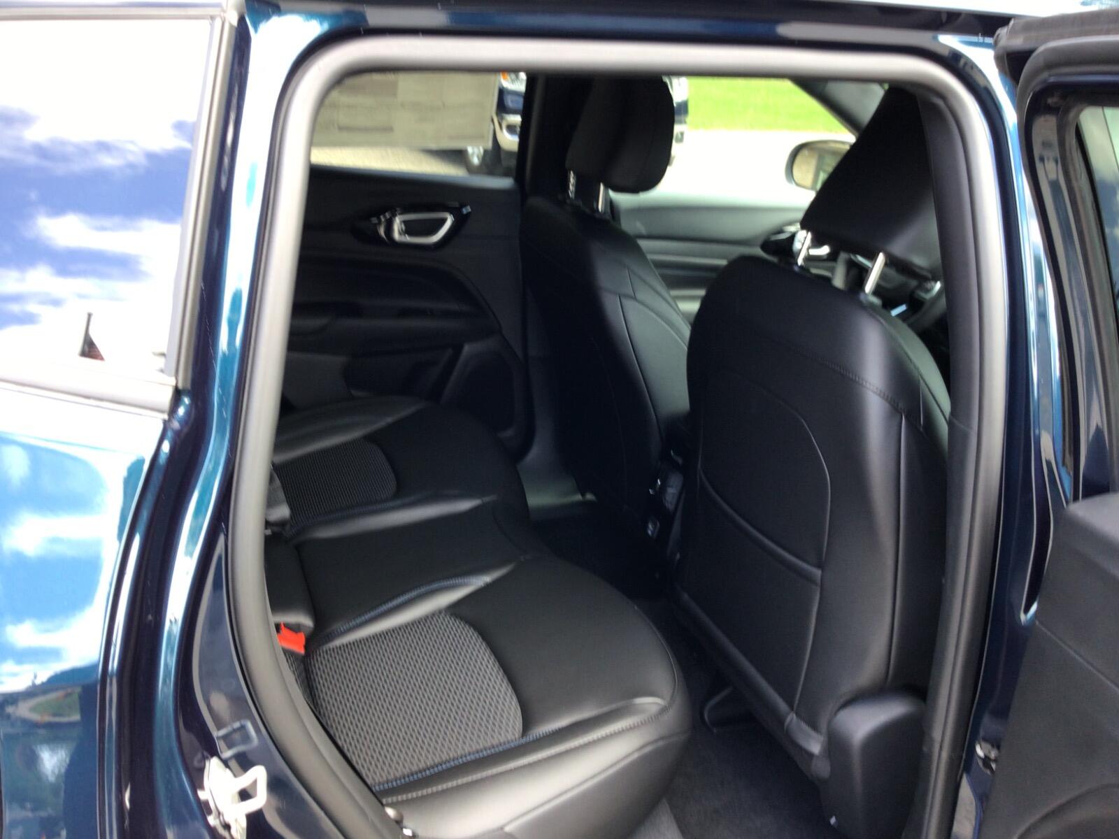 2026 Jeep Compass Latitude Altitude - Photo 12