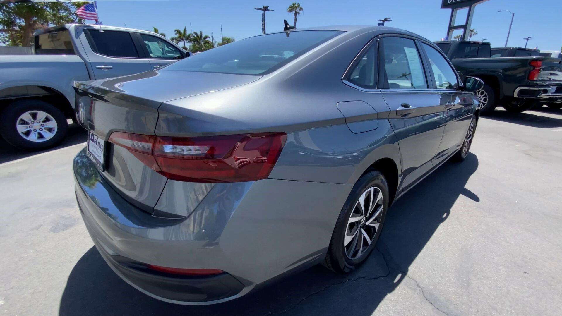 2024 Volkswagen Jetta S - Photo 9