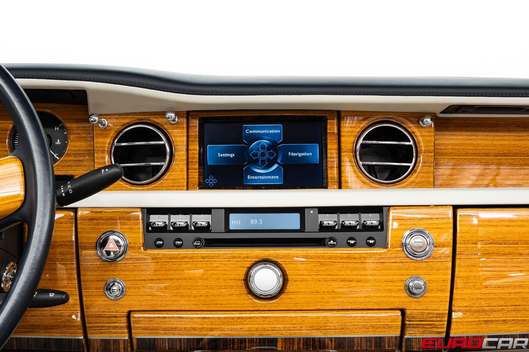 2010 Rolls-Royce Phantom Drophead Coupe *RARE INTERIOR * IMMACULATE CONDITION*Image 29