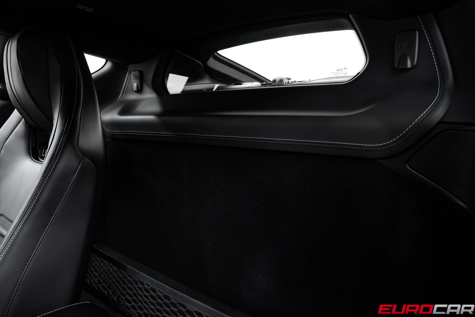 2026 Lotus Emira - Photo 39