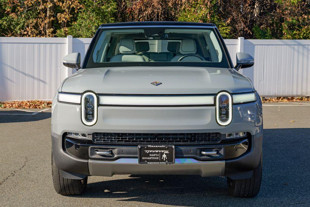 Used 2024 Rivian R1S Adventure with VIN 7PDSGBBA9RN042391 for sale in Englewood Cliffs, NJ