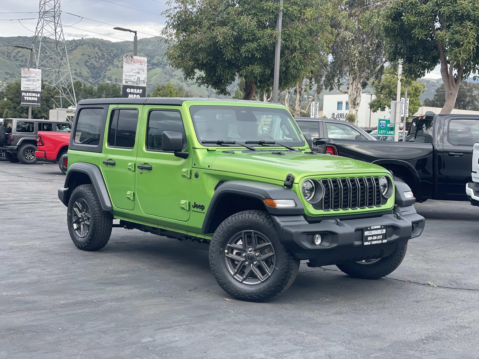 2026 Jeep Wrangler 4-Door Sport S's photo