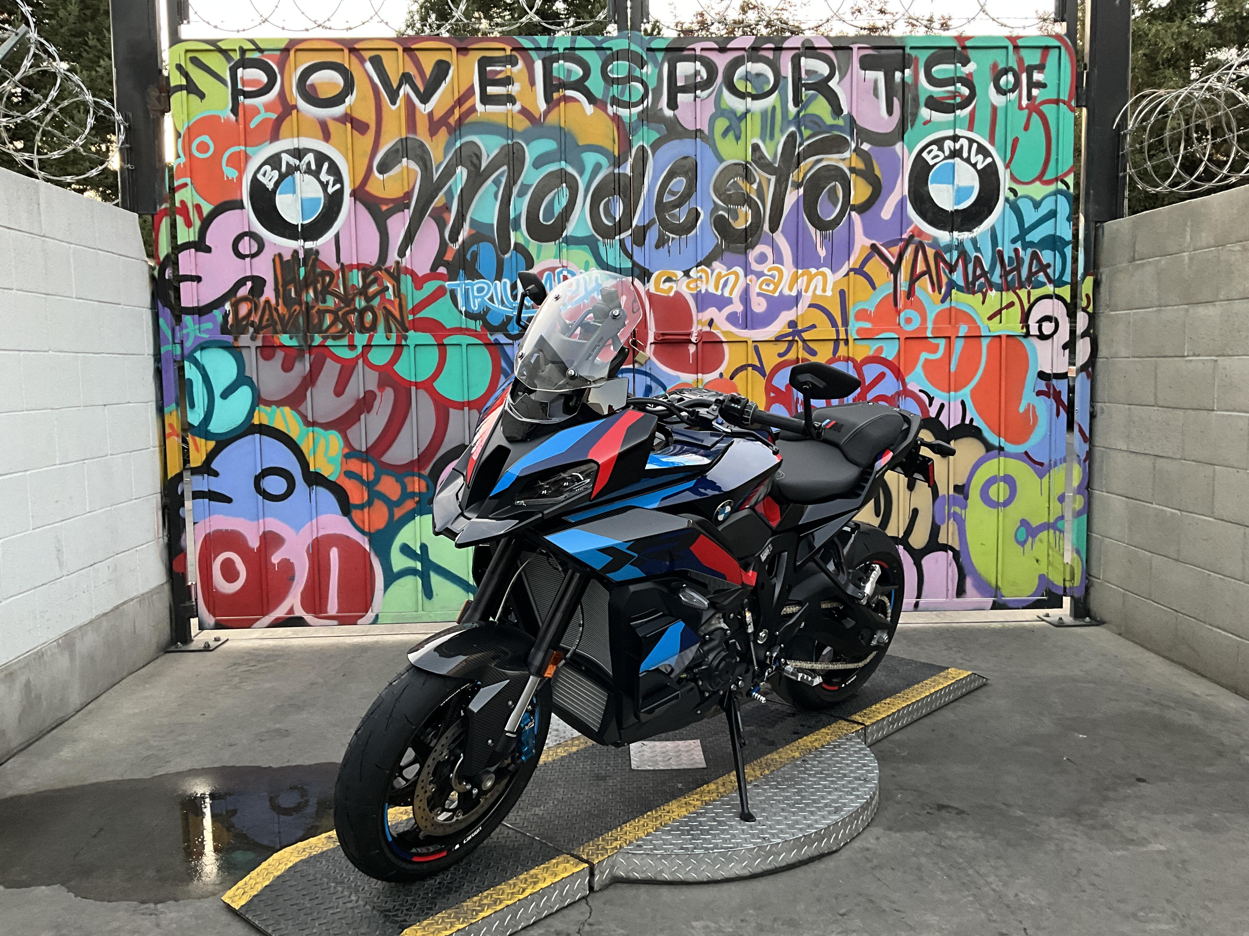 2026 BMW M 1000 XR