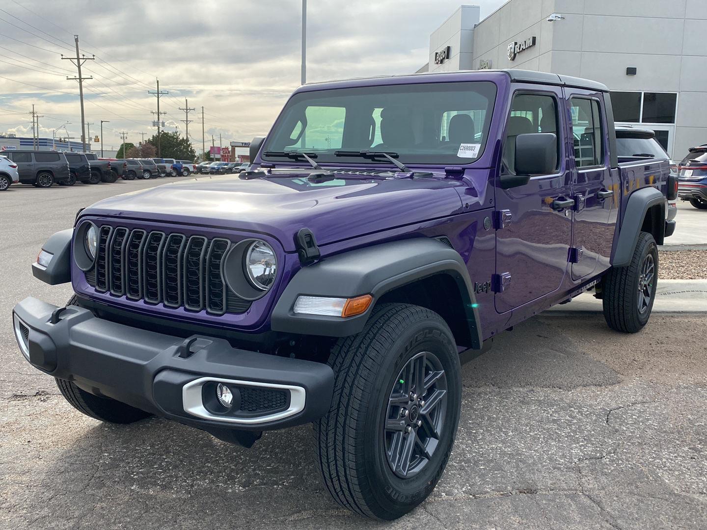 2026 Jeep Gladiator Sport