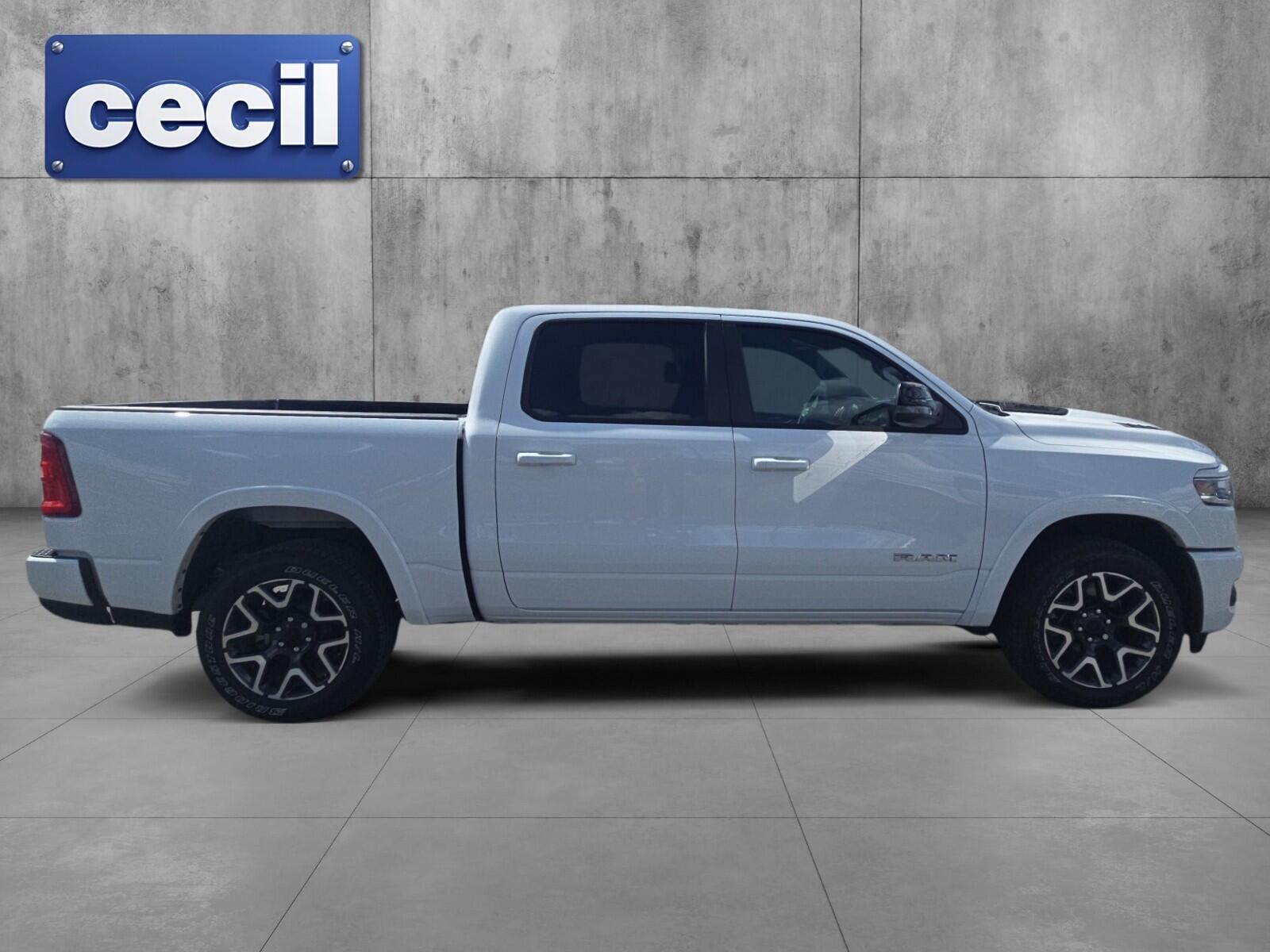 2026 RAM 1500 Laramie - Photo 6