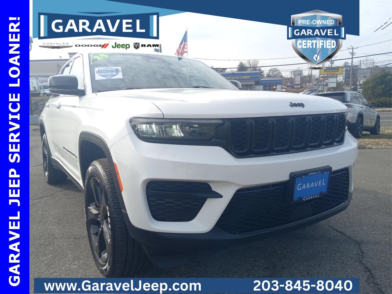 2025 Jeep Grand Cherokee Altitude's photo