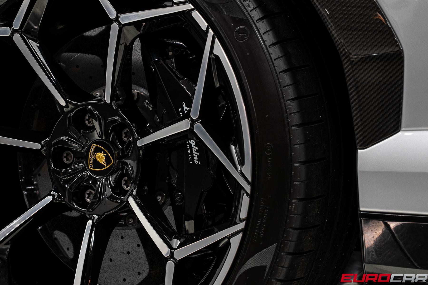 2024 Lamborghini Urus Performante *HUGE CARBON OPTIONS * SUNROOF*Image 31