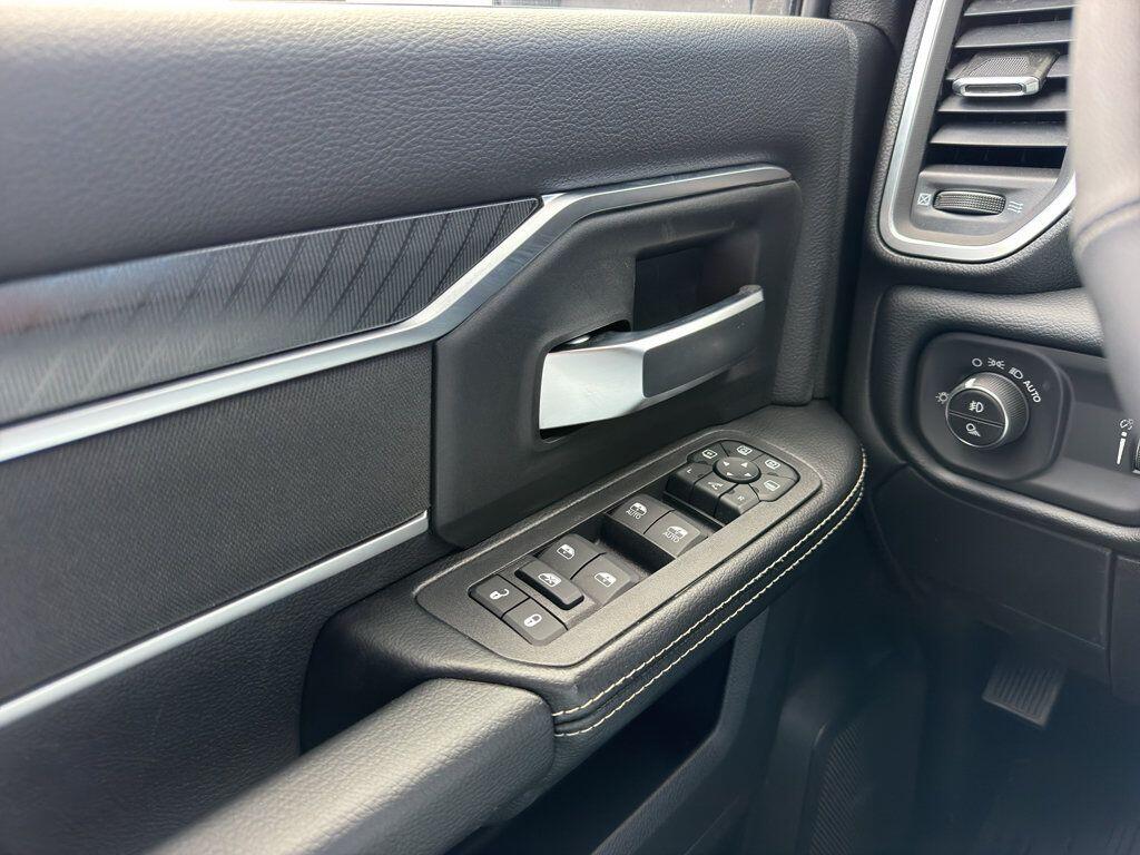 2026 RAM 2500 Big Horn - Photo 14