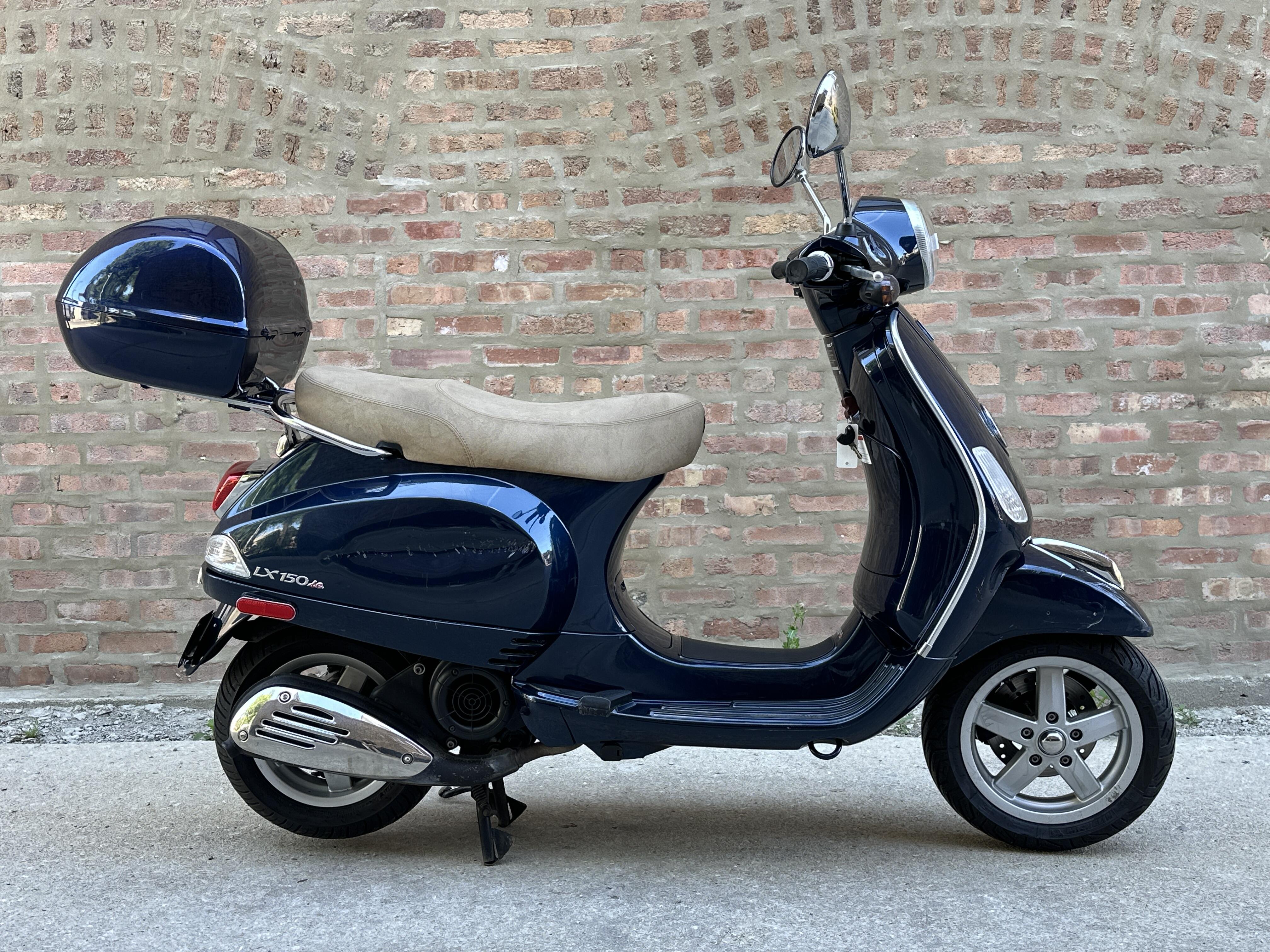2012 Vespa LX 150