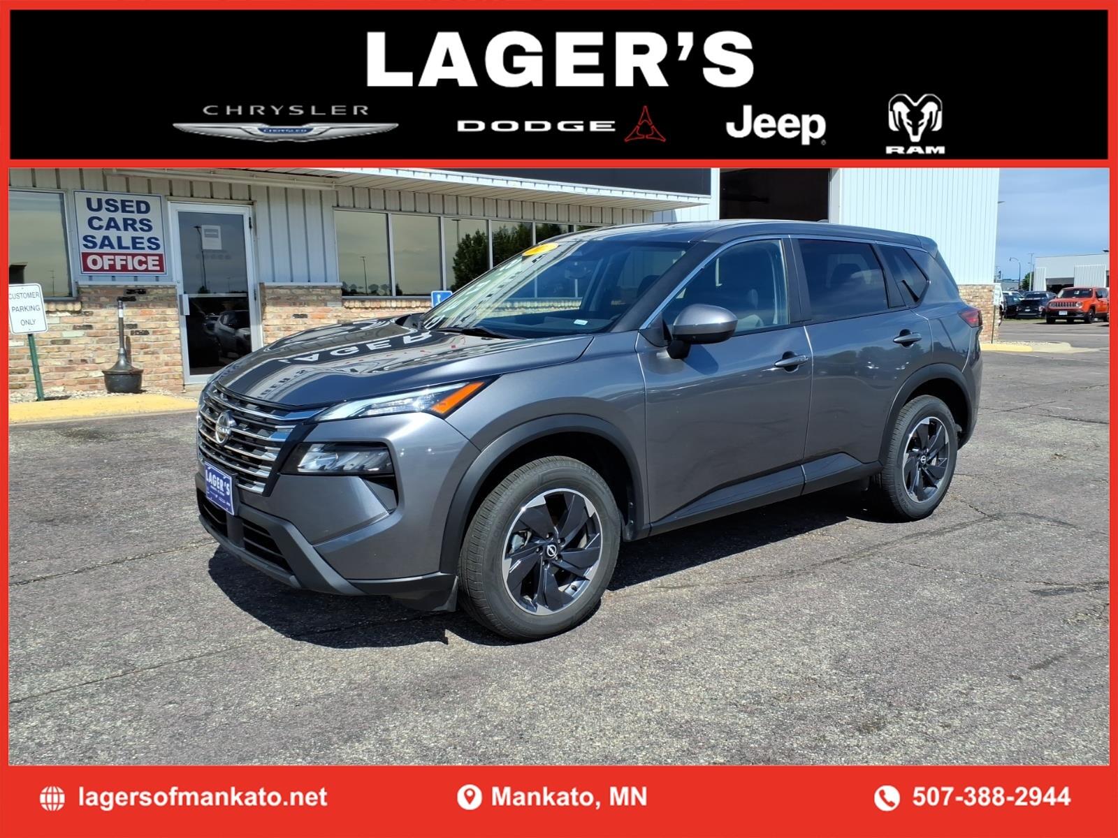 2024 Nissan Rogue SV AWD's photo