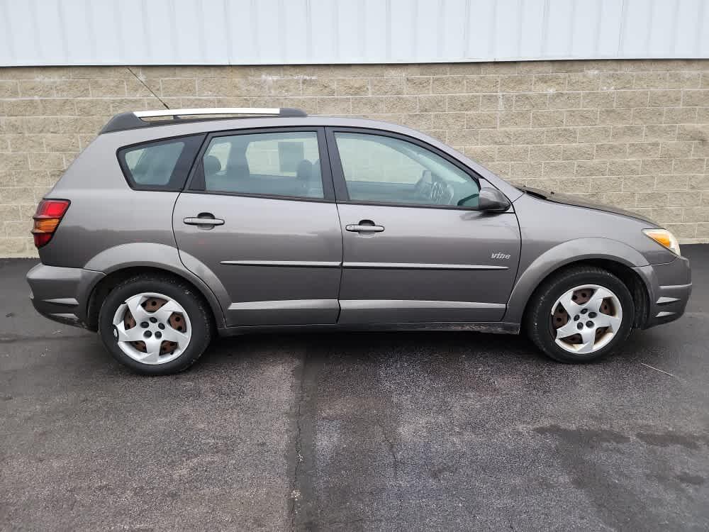 Used 2005 Pontiac Vibe Base with VIN 5Y2SL63825Z421807 for sale in Wilmington, OH