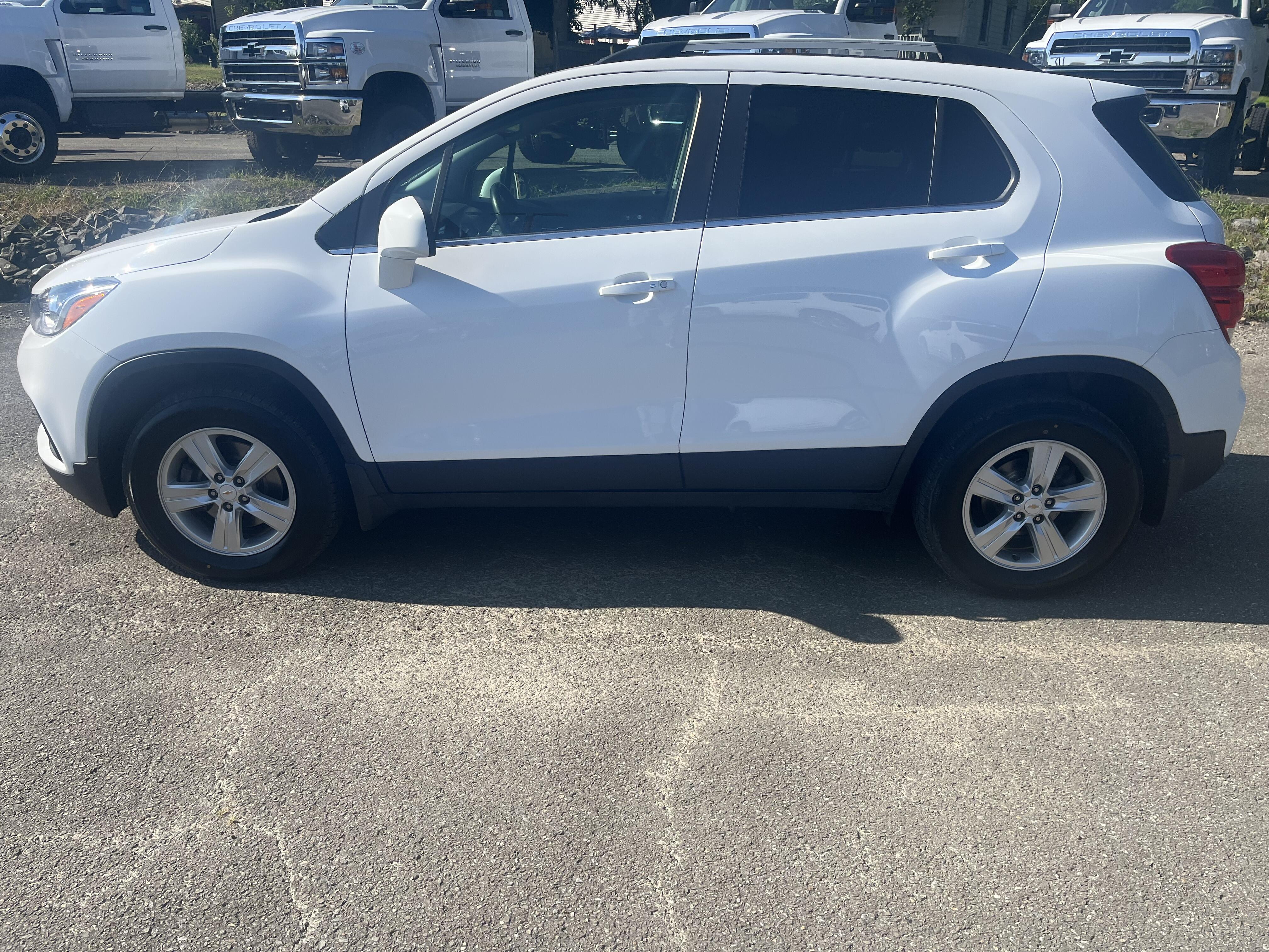 Used 2020 Chevrolet Trax LT with VIN KL7CJPSB2LB321593 for sale in Towanda, PA