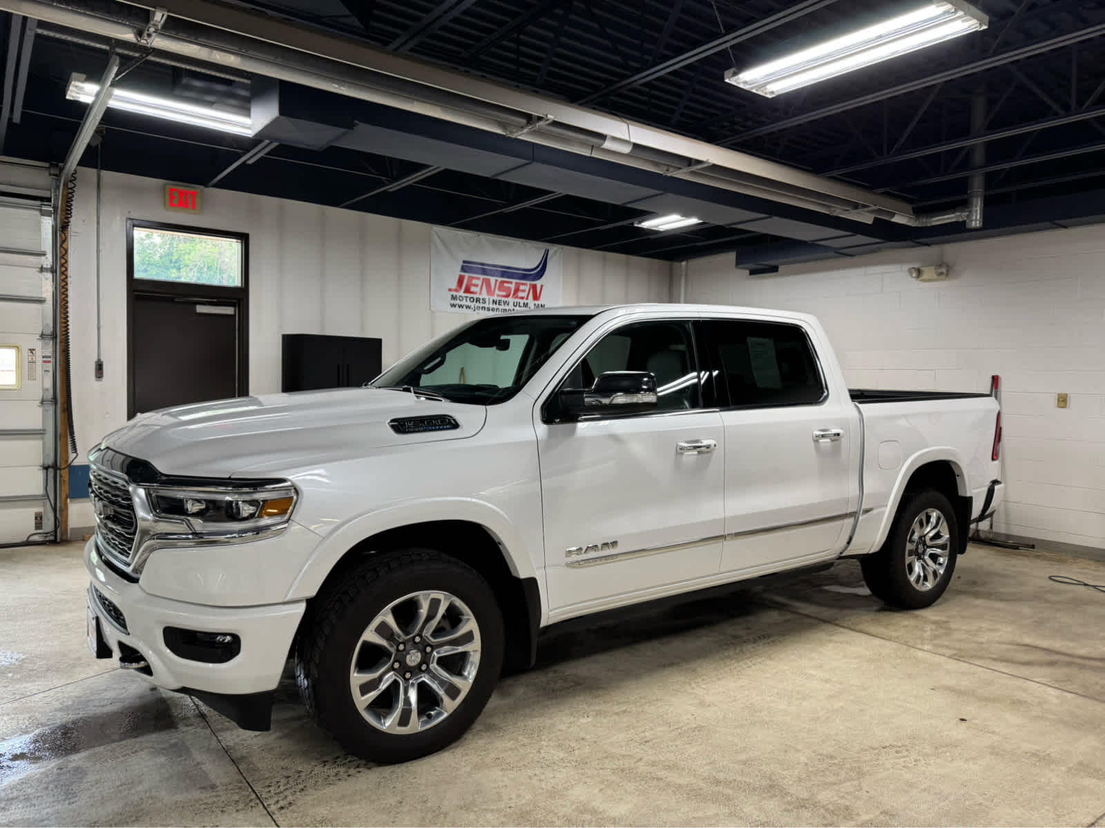 Certified 2022 RAM Ram 1500 Pickup Limited with VIN 1C6SRFHT6NN366885 for sale in New Ulm, Minnesota