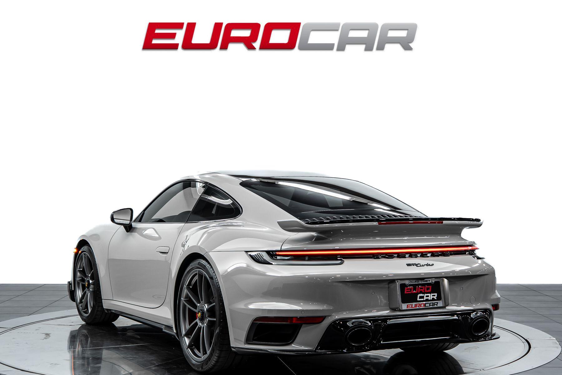 2024 Porsche 911 Turbo *POWER SPORT SEATS * CARBON FIBER ROOF*Image 3