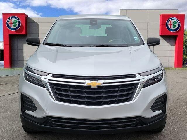 Used 2022 Chevrolet Equinox LS with VIN 3GNAXHEV8NS167622 for sale in Miami, FL
