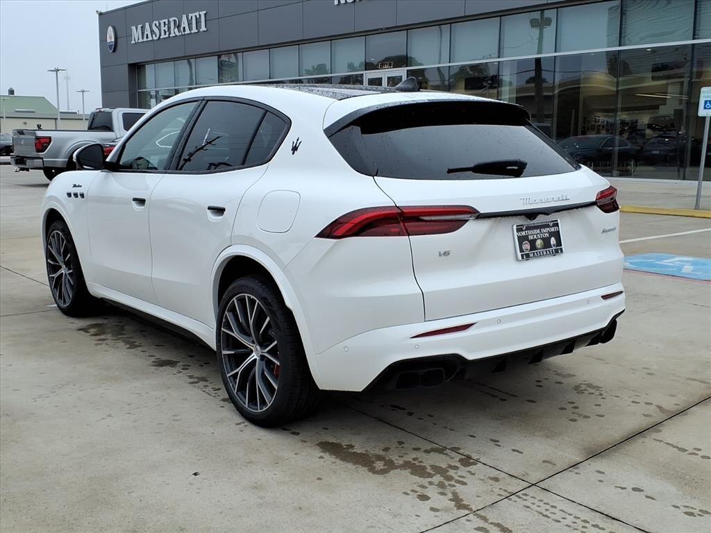 2026 Maserati Grecale Modena V6 - Photo 9