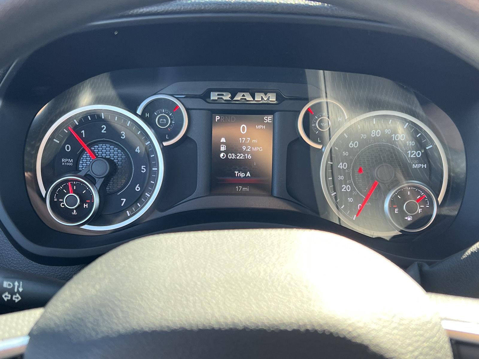 2026 RAM 2500 Tradesman - Photo 25