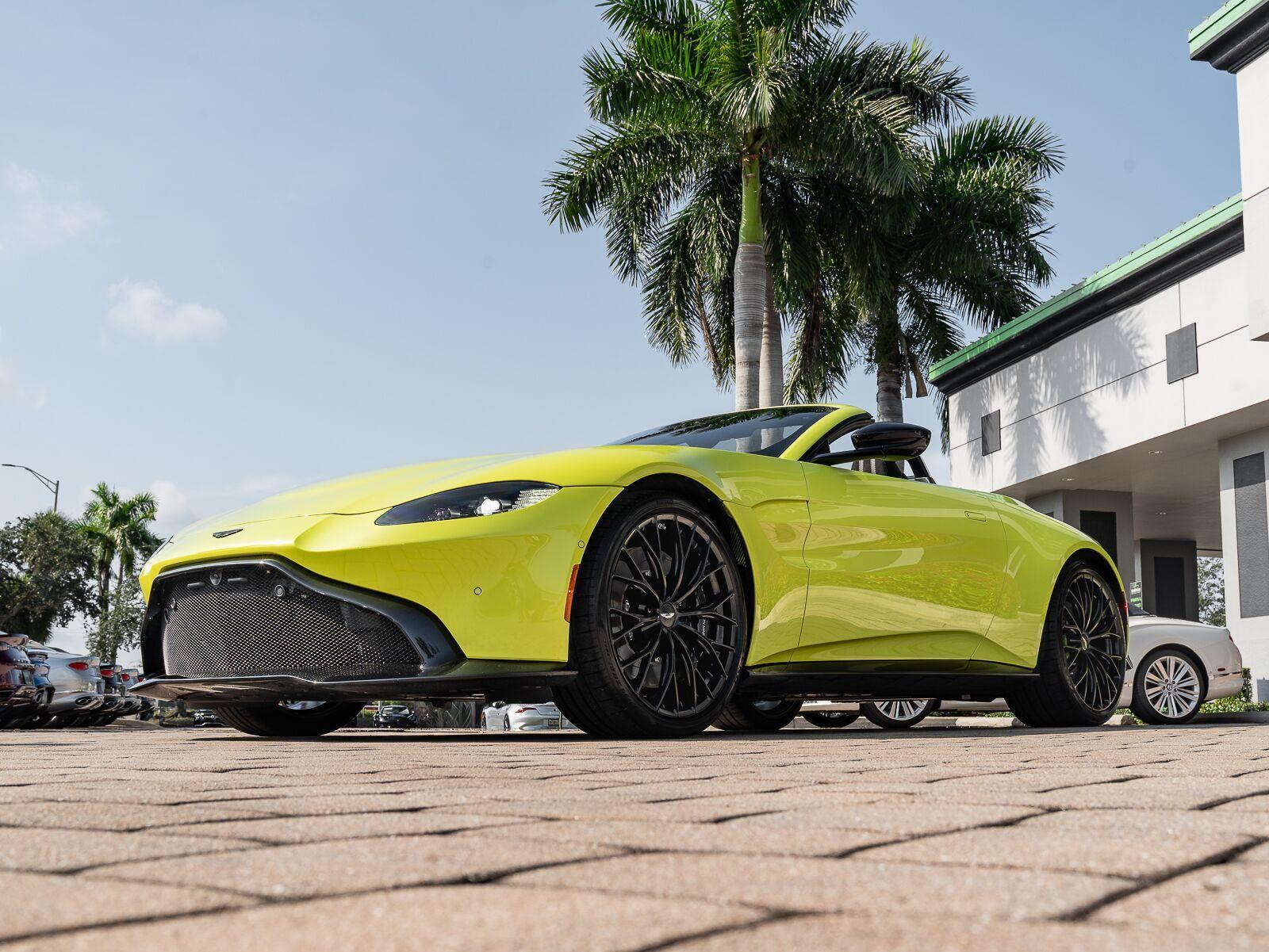 Used 2023 Aston Martin Vantage 