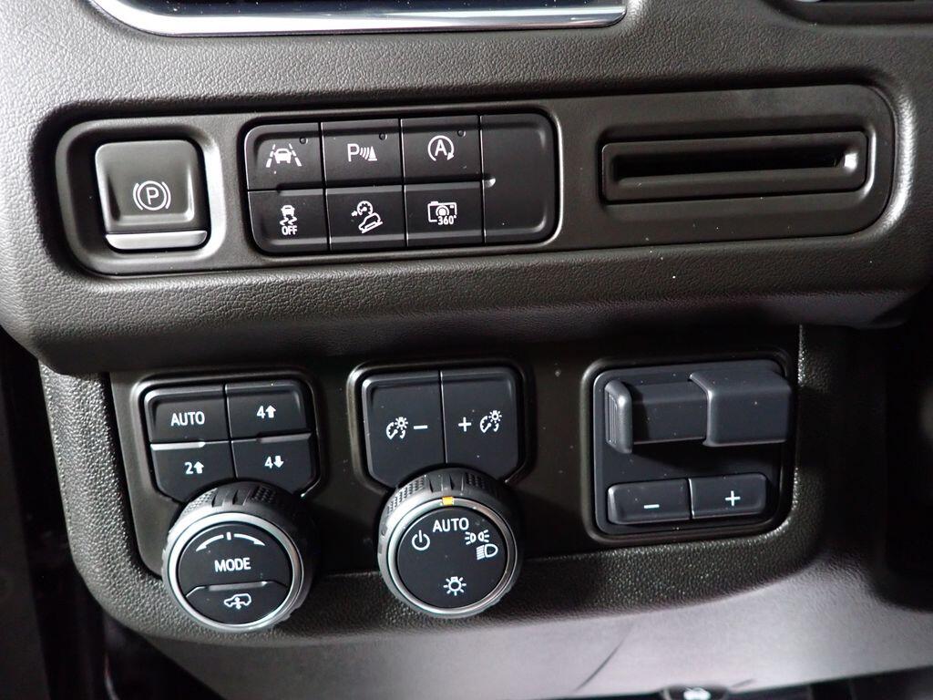2023 Chevrolet Tahoe Z71 - Photo 28