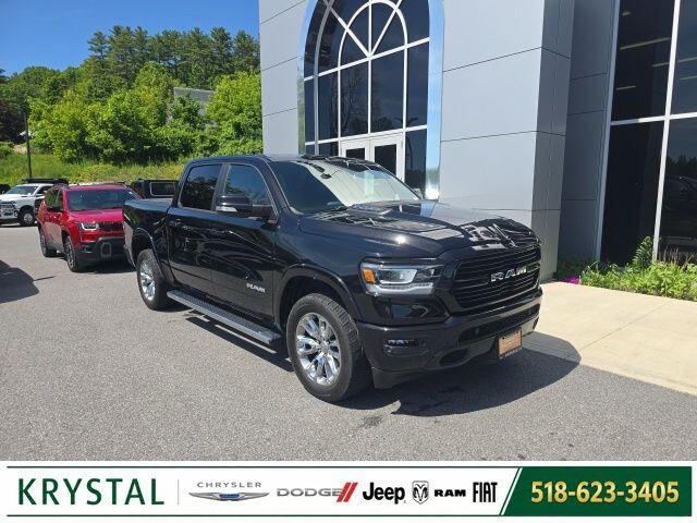 2022 RAM 1500 Laramie 4x4 Crew Cab 5'7's photo