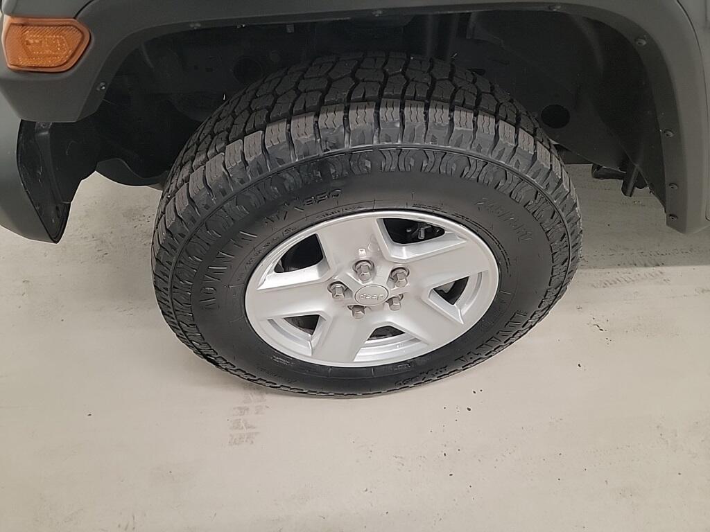 Used 2023 Jeep Gladiator Sport S with VIN 1C6HJTAG4PL506671 for sale in Cedarburg, WI