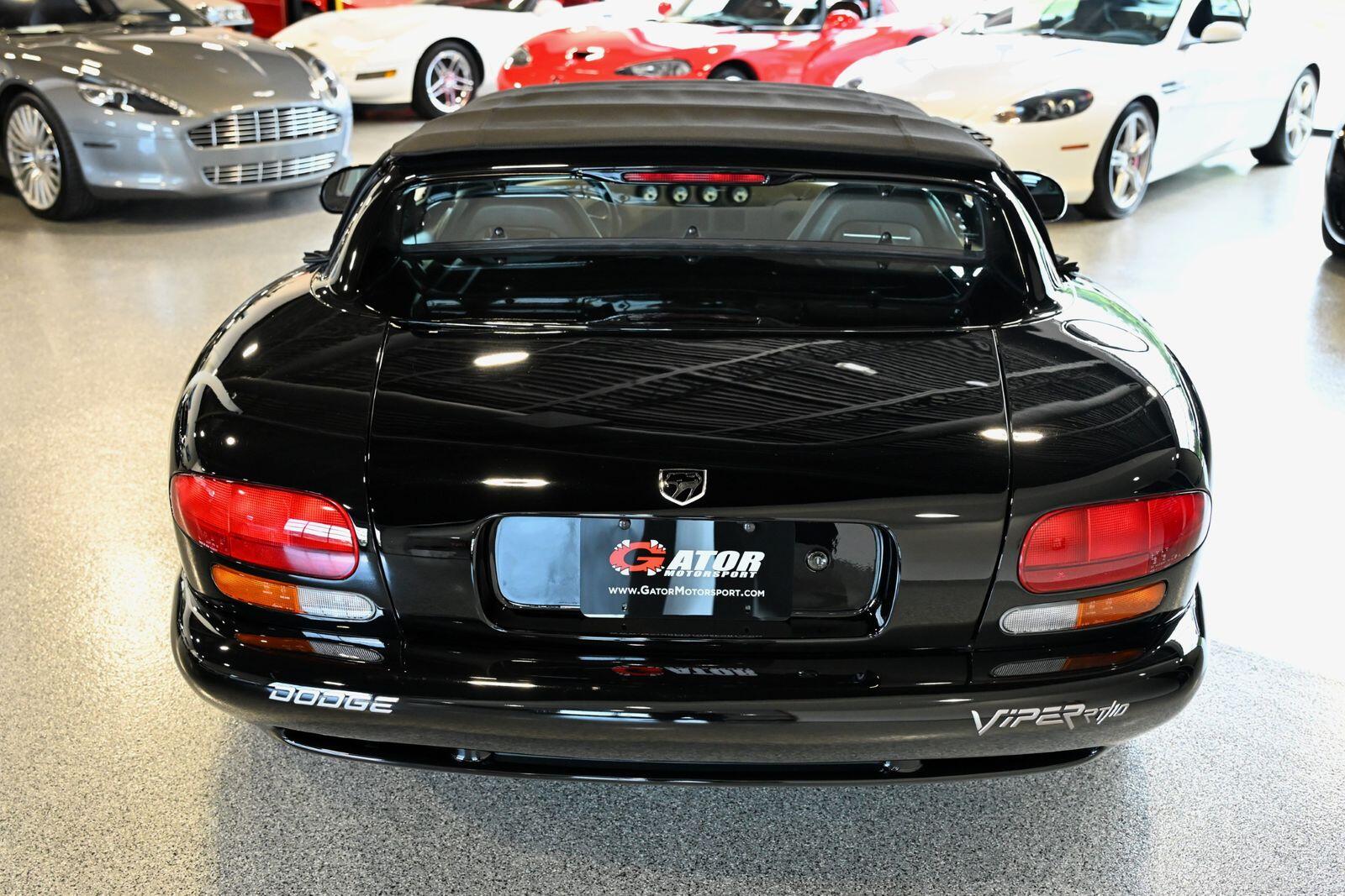 1994 Dodge Viper - Photo 7