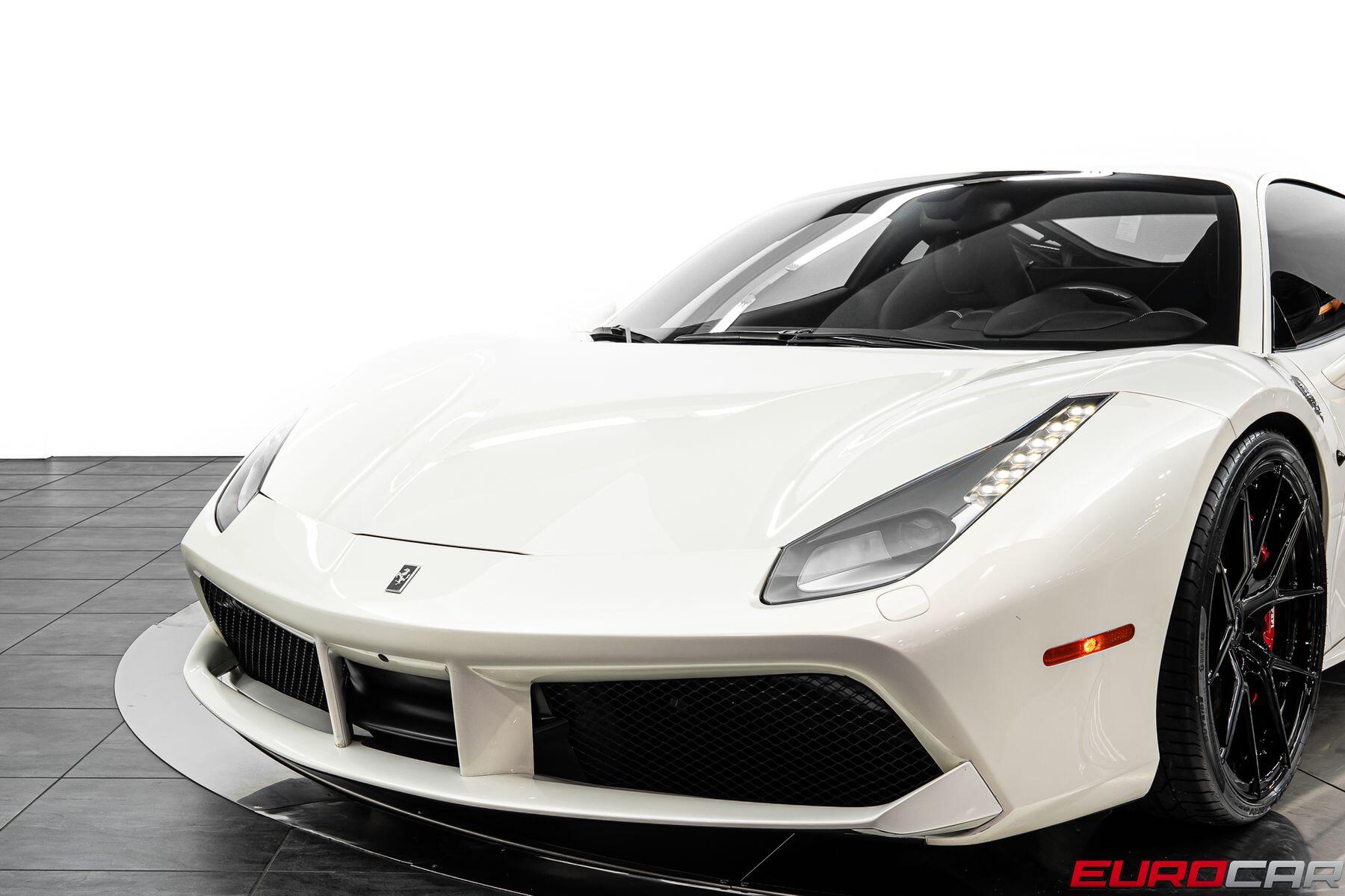 2017 Ferrari 488 GTB *CARBON STEERING WHEEL * IMMACULATE CONDITION*Image 15