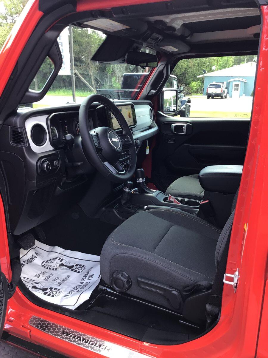 2026 Jeep Wrangler 4-Door Sport S - Photo 13