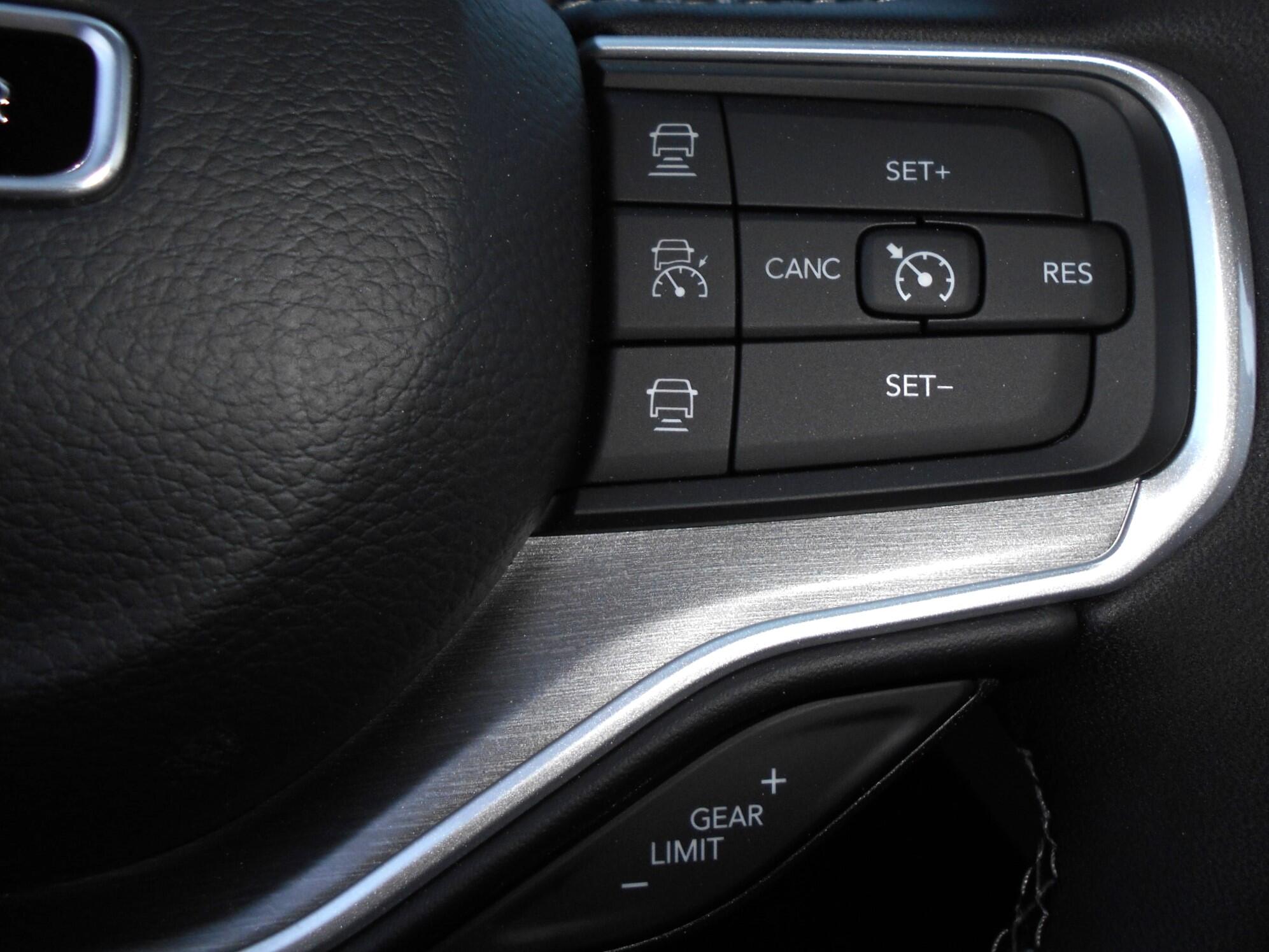 2025 Jeep Wagoneer Series II - Photo 22