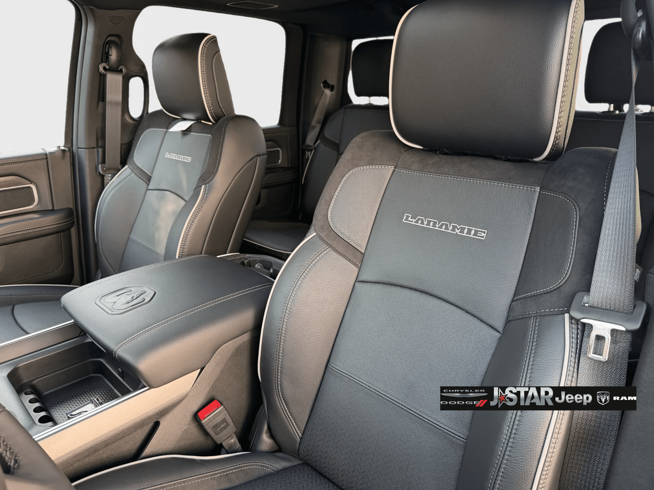 2026 RAM 2500 Laramie - Photo 11