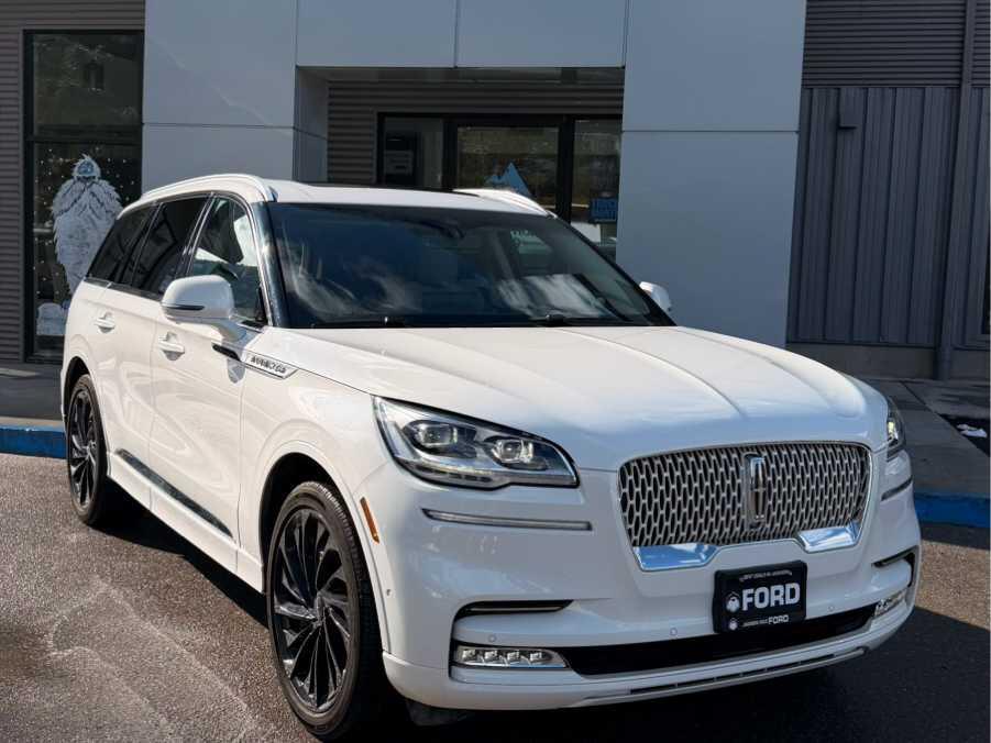 2022 Lincoln Aviator