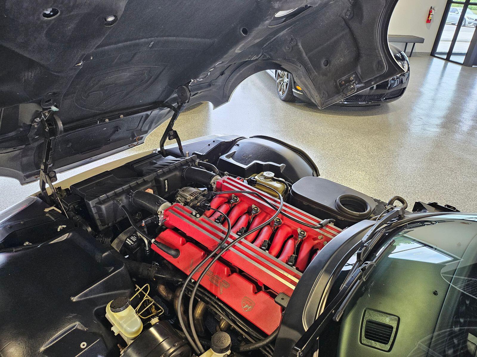1996 Dodge Viper - Photo 21
