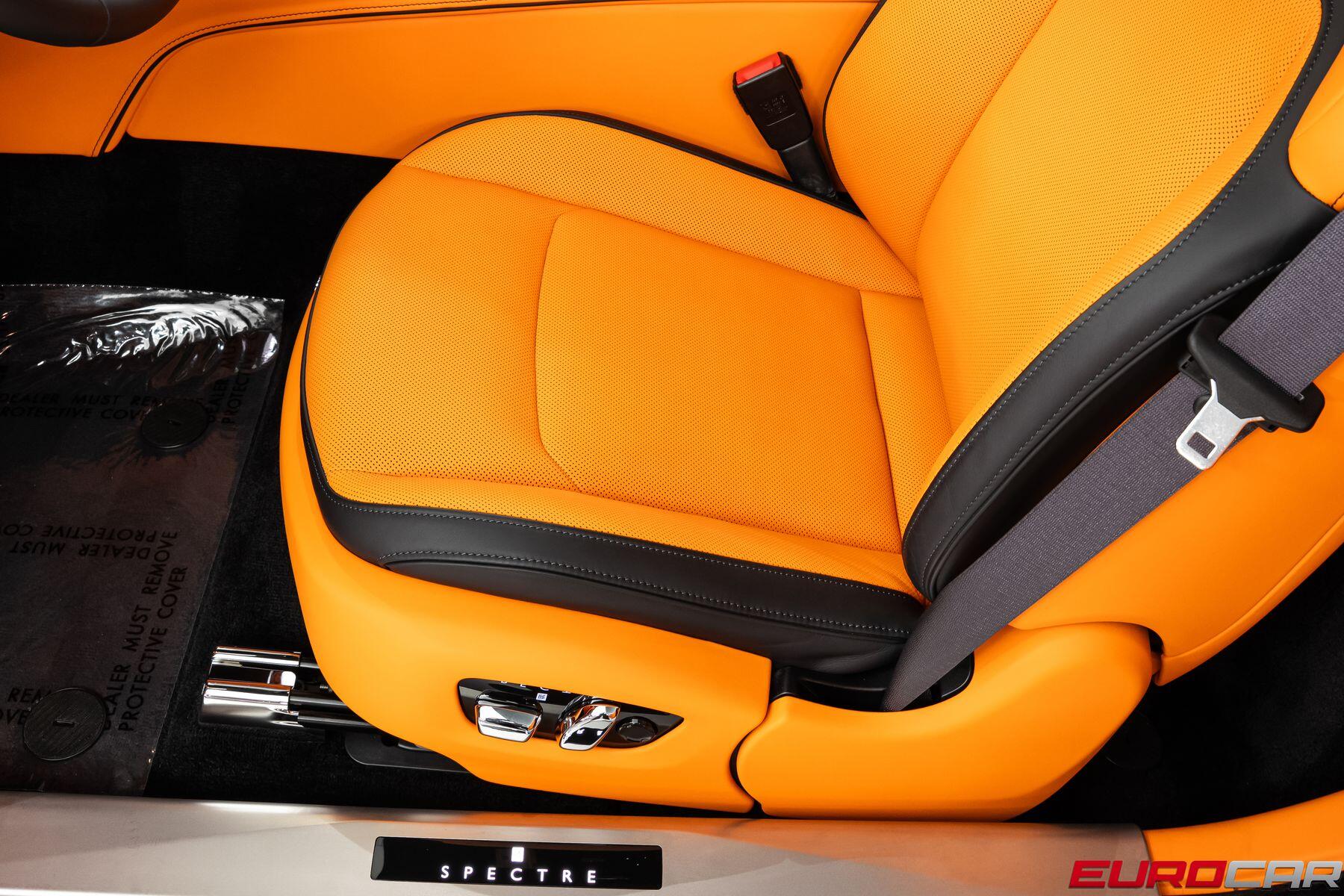 2024 Rolls-Royce Spectre *STARLIGHT DOORS * ILLUMINATED FASCIA*Image 44