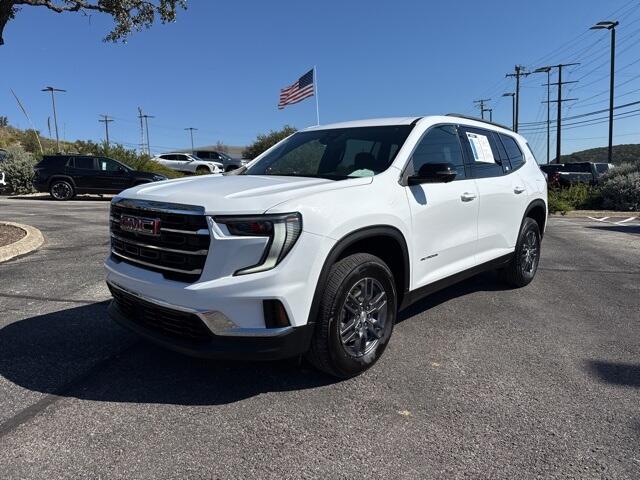 2025 GMC Acadia Elevation's photo