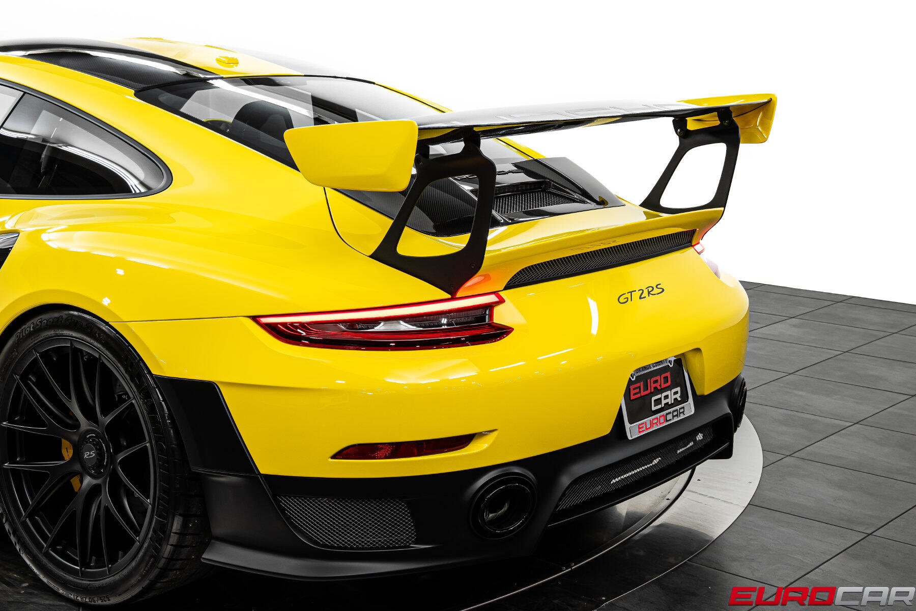 2019 Porsche 911 GT2 RS *MAGNESIUM WHEELS * ONLY 38 MILES*Image 24