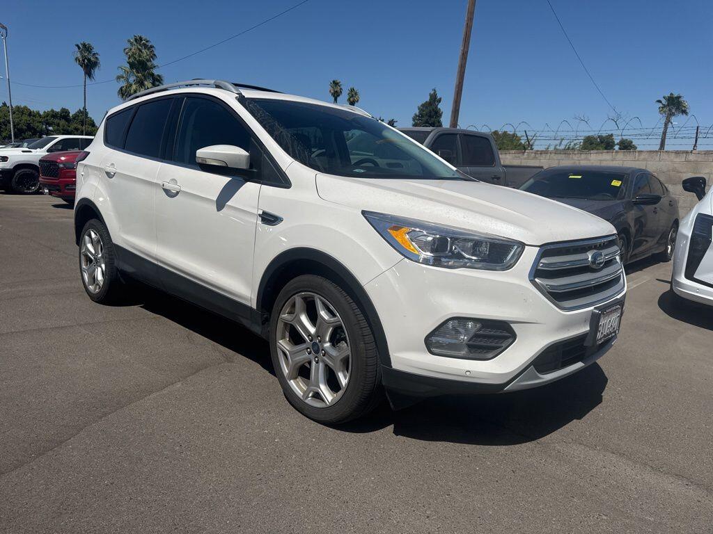 2019 Ford Escape Titanium 4WD's photo