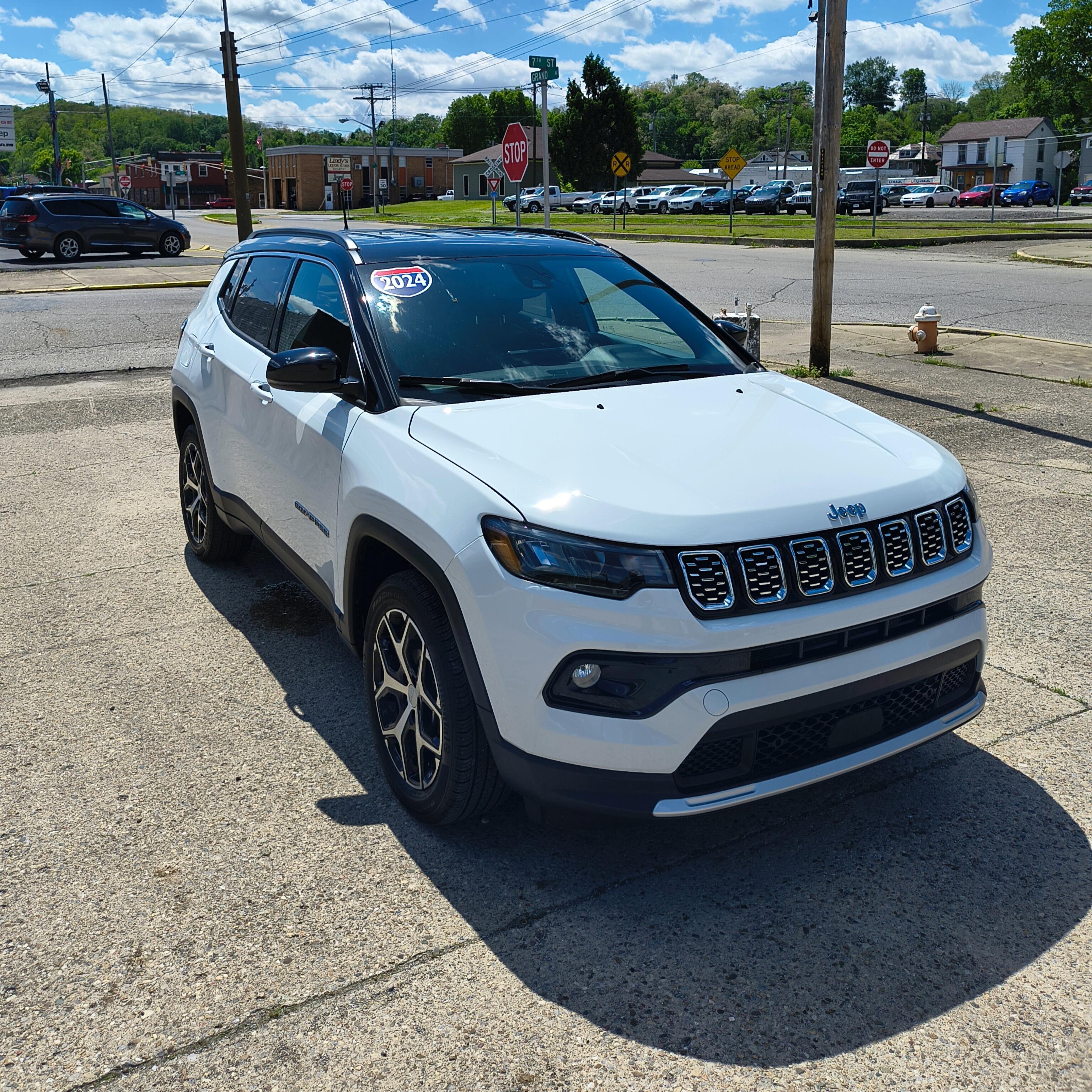 2024 Jeep Compass Limited 4X4's photo