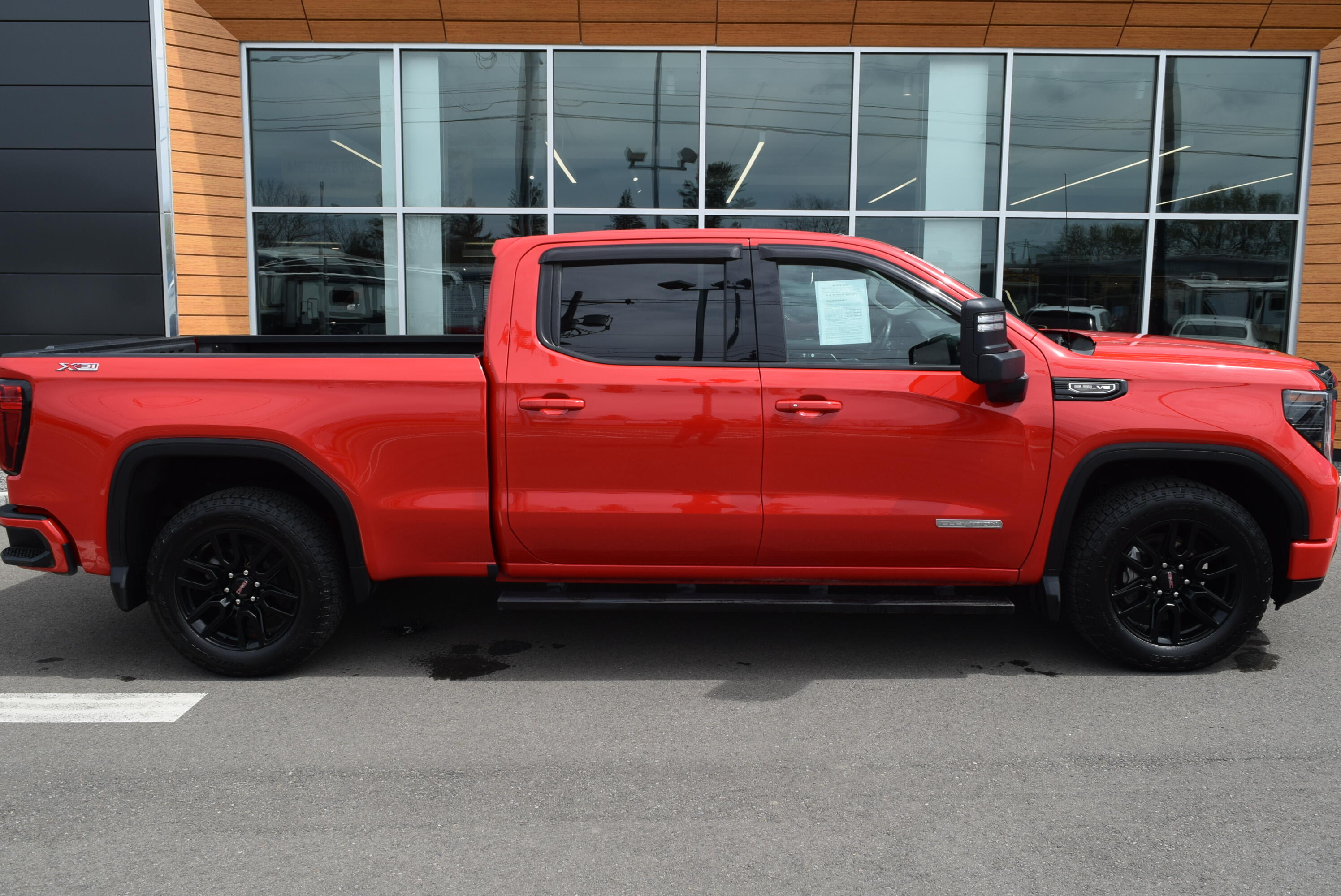 2023 GMC Sierra Elevation 4WD Crew Cab Short Box's photo