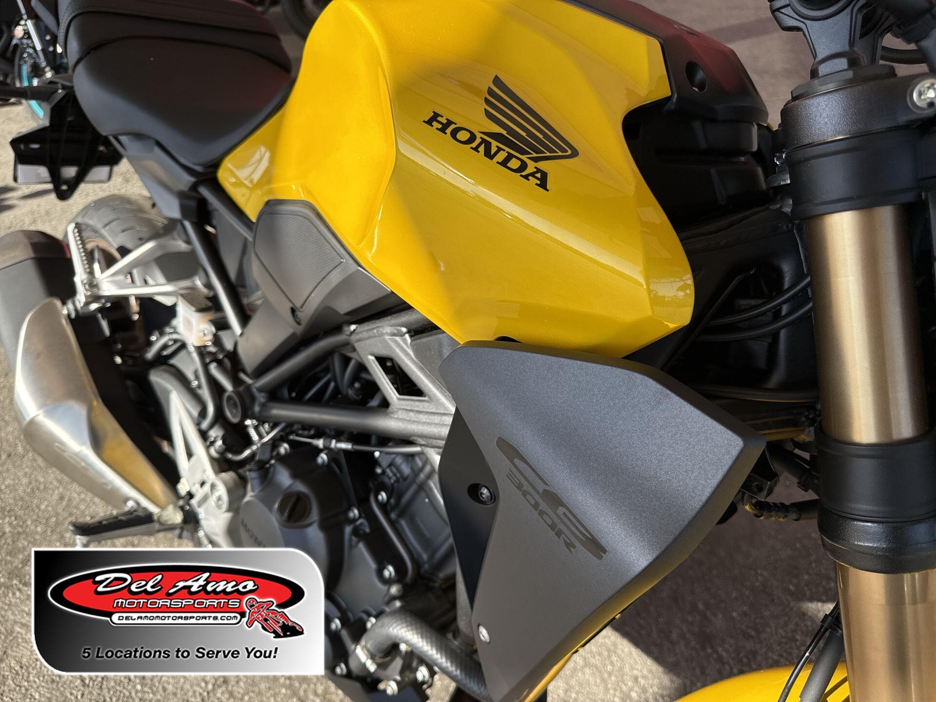 2026 Honda CB300R ABS