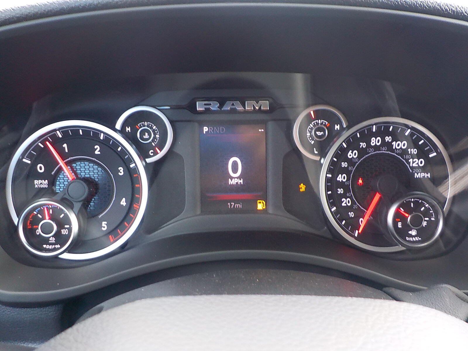 2026 RAM 2500 Tradesman - Photo 12