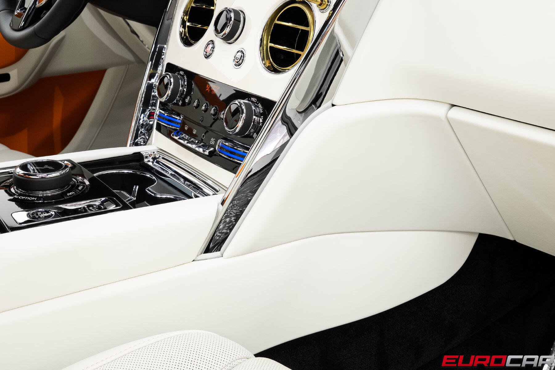 2022 Rolls-Royce Cullinan *SERENITY SEATS * GOLD PLATED SPIRIT OF ECSTASY*Image 38