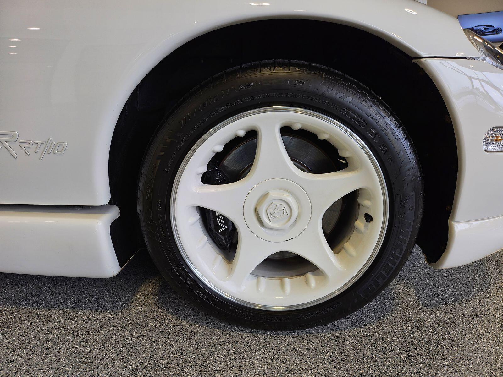1996 Dodge Viper - Photo 16