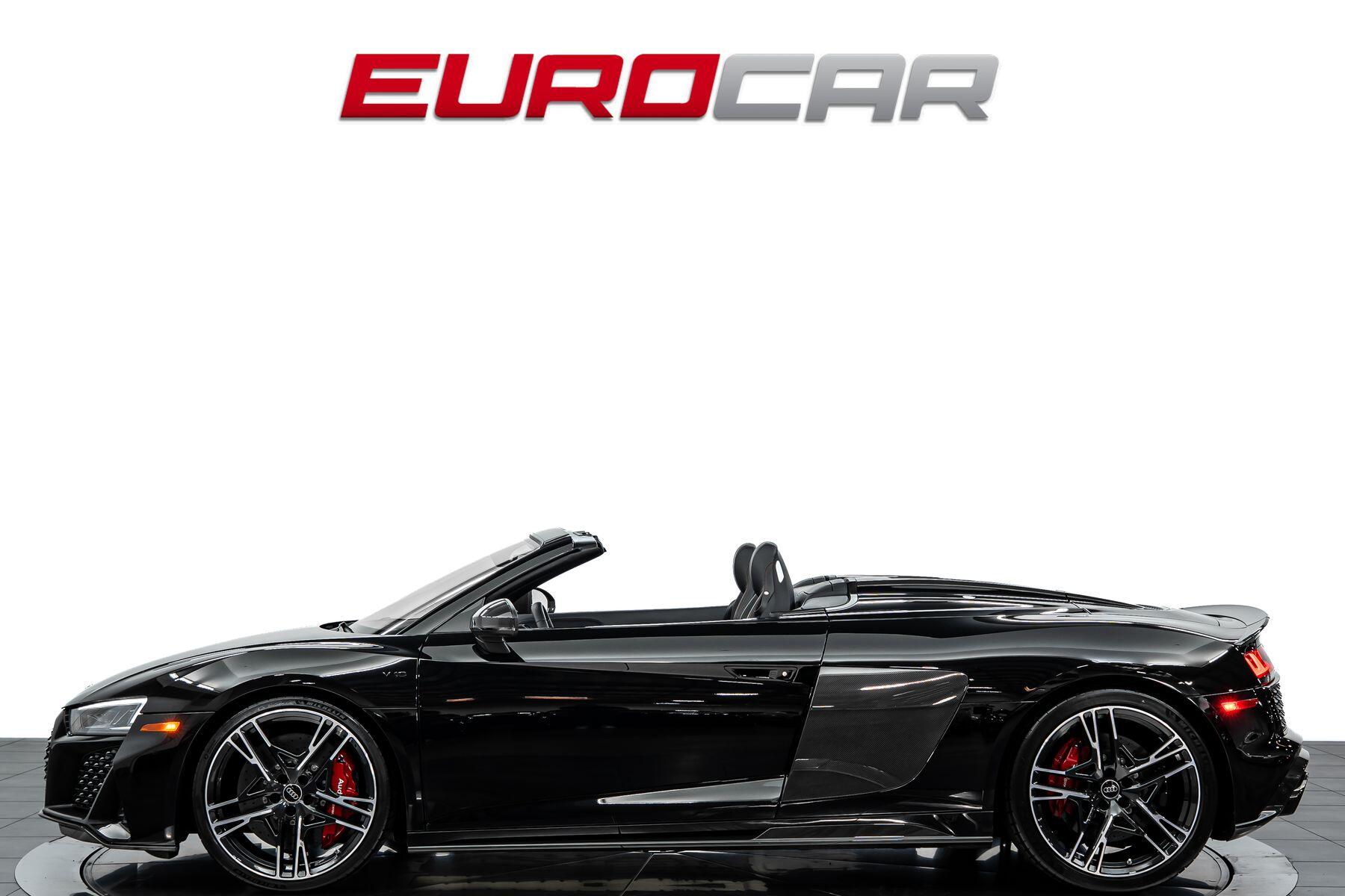 2023 Audi R8 Spyder V10 Performance quattro *HUGE CARBON OPTIONS*Image 2