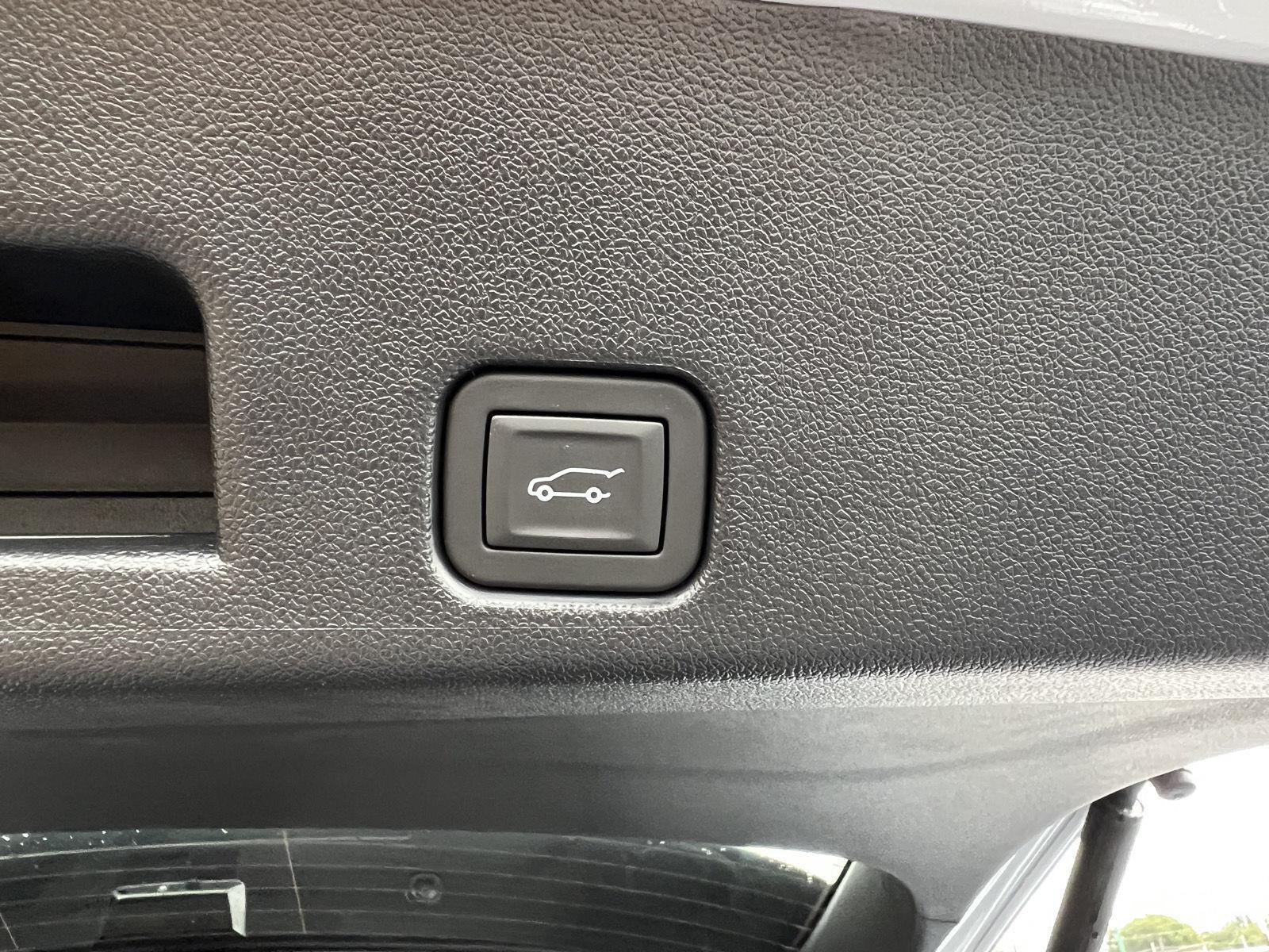 2026 GMC Acadia AT4 - Photo 58