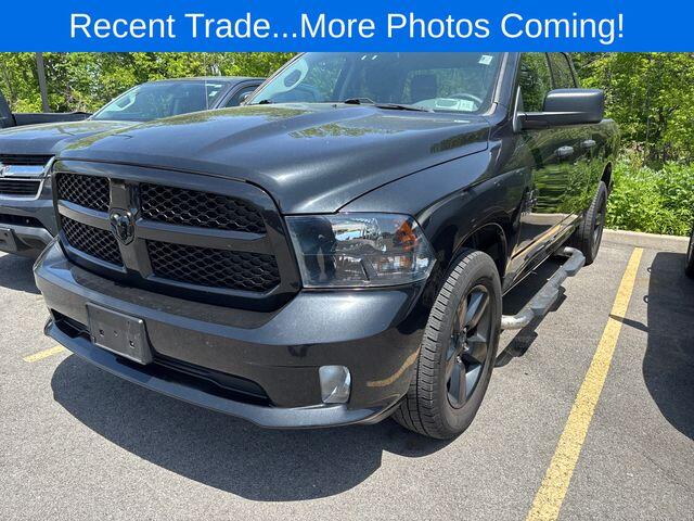 2019 RAM 1500 Classic Express 4x4 Quad Cab 6'4's photo