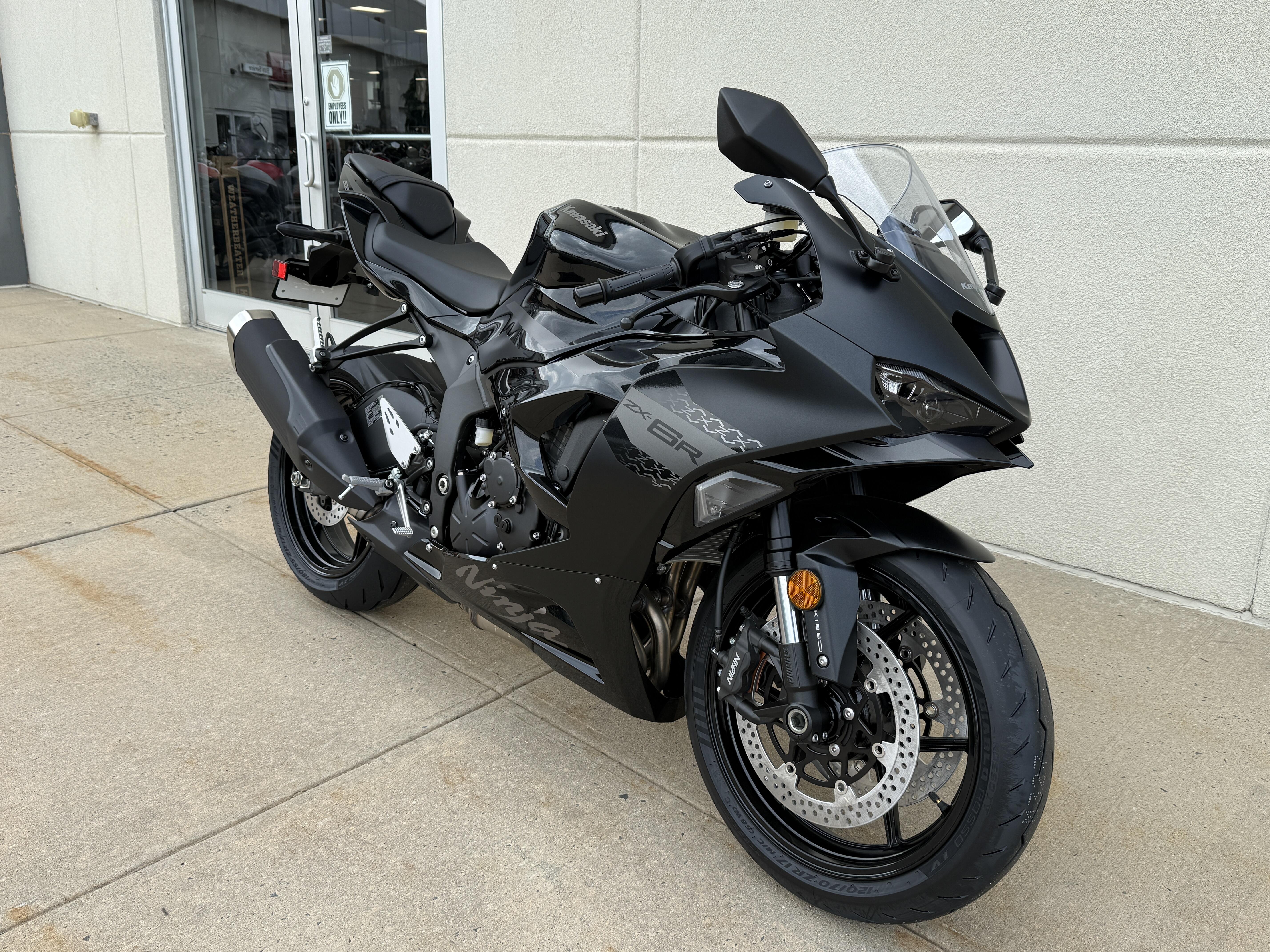 2027 Kawasaki NINJA ZX6R ABS