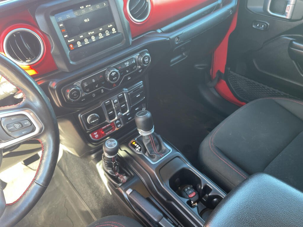 2021 Jeep Gladiator Rubicon - Photo 17