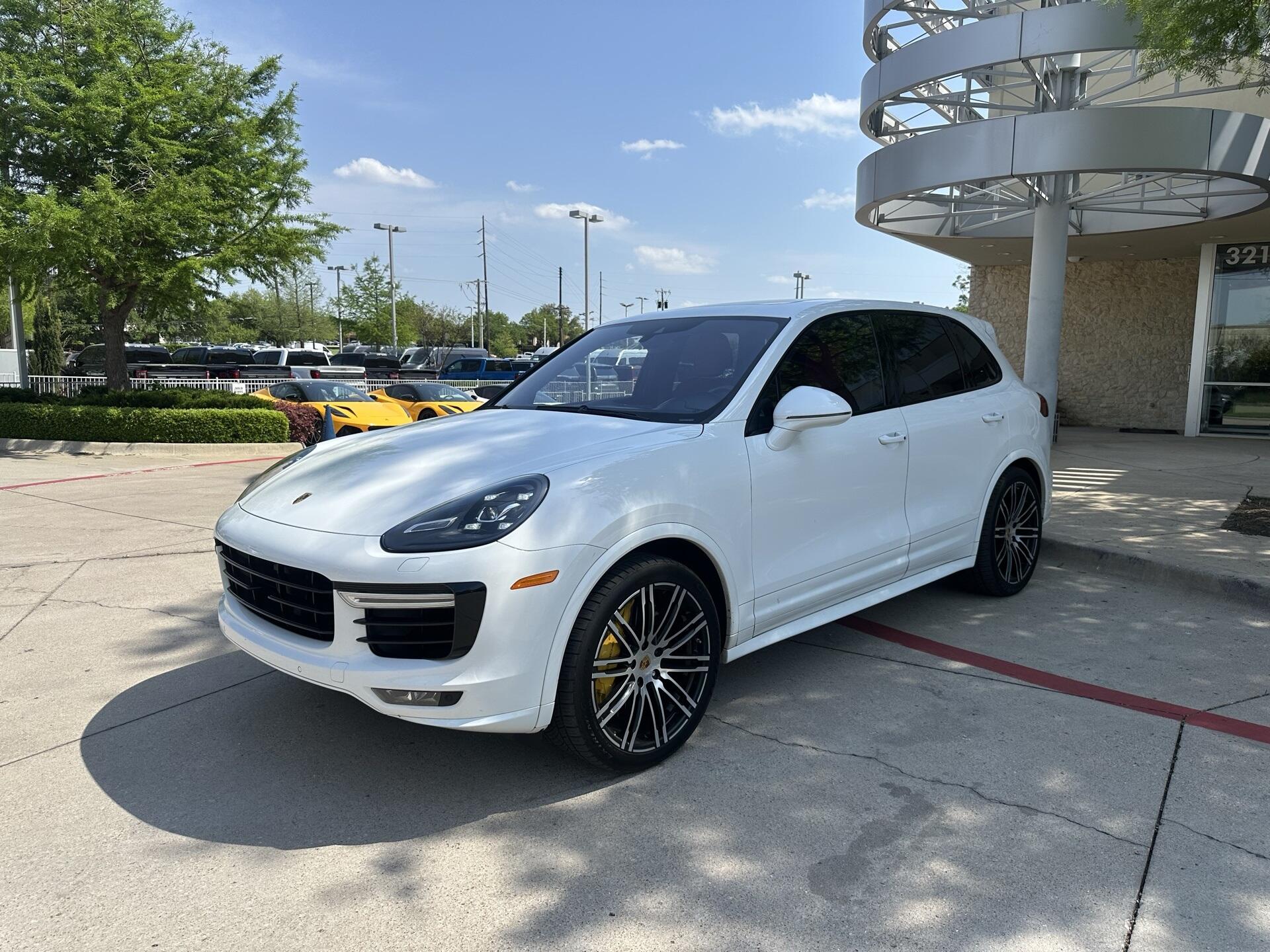 2016 Porsche Cayenne Turbo S